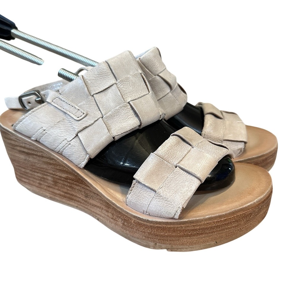 A.S.98 Nasser Wedge Sandals Womens Size 38/US 7.5 Beige Woven Leather AS98